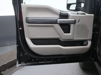 2017 Ford Super Duty F-350 SRW XL