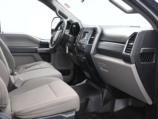 2017 Ford Super Duty F-350 SRW XL