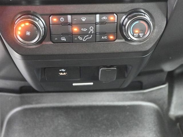 2017 Ford Super Duty F-350 SRW XL