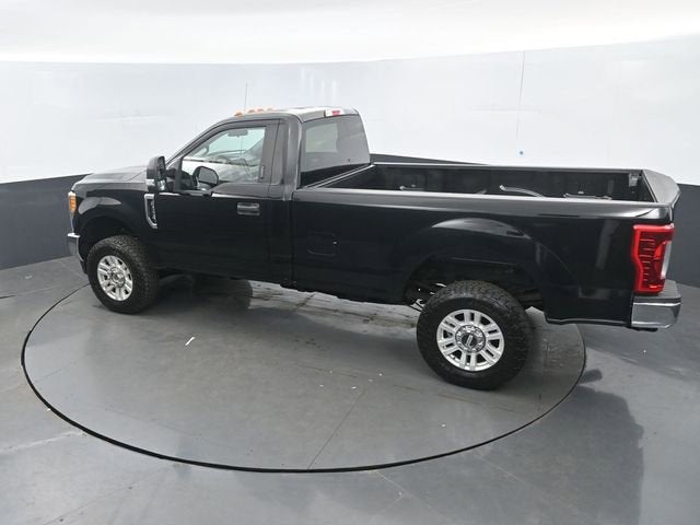 2017 Ford Super Duty F-350 SRW XL