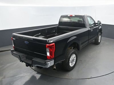 2017 Ford Super Duty F-350 SRW XL