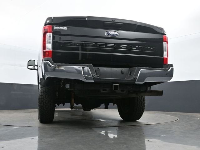 2017 Ford Super Duty F-350 SRW XL