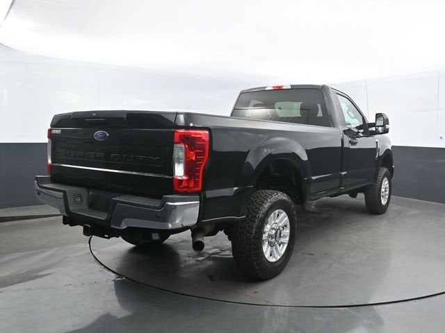 2017 Ford Super Duty F-350 SRW XL