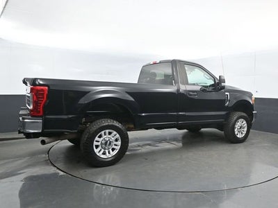 2017 Ford Super Duty F-350 SRW XL