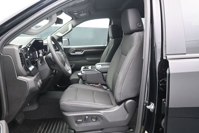 2026 Chevrolet Silverado 1500 LT - Photo 13