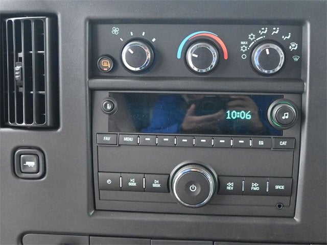 2025 Chevrolet Express Cargo 2500 WT