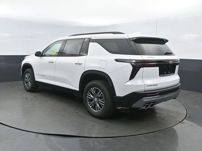 2025 Chevrolet Traverse LT