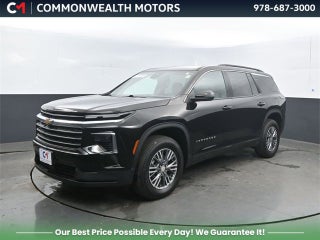 2025 Chevrolet Traverse LT