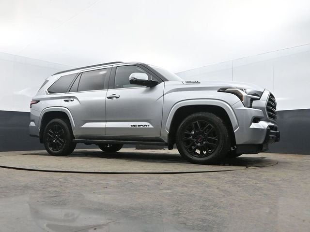 2024 Toyota Sequoia SR5