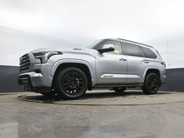 2024 Toyota Sequoia SR5