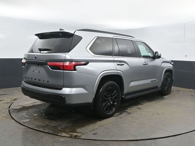 2024 Toyota Sequoia SR5