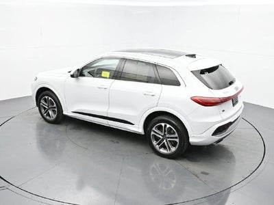 2025 Audi Q5 Premium