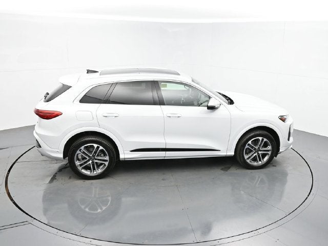 2025 Audi Q5 Premium