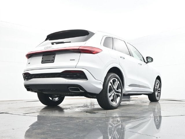 2025 Audi Q5 Premium