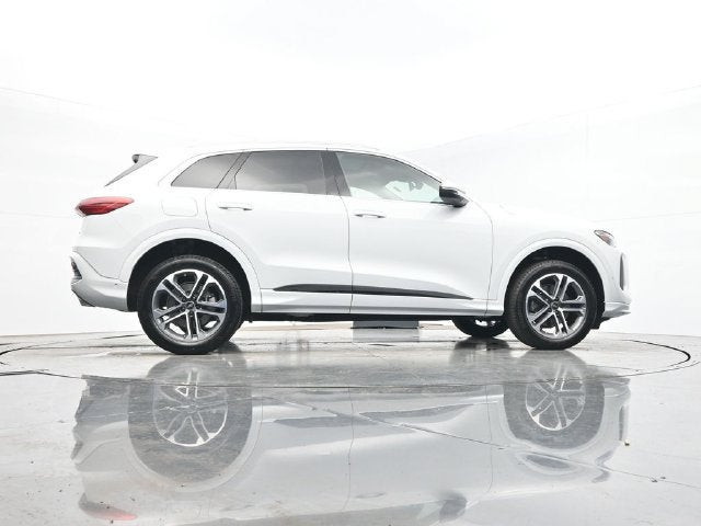 2025 Audi Q5 Premium