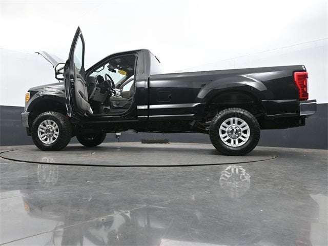 2017 Ford F-350SD XLT