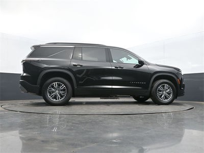 2025 Chevrolet Traverse LT 2LT