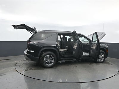 2025 Chevrolet Traverse LT 2LT