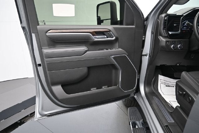 2025 GMC Sierra 2500HD SLE
