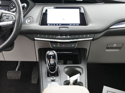 2023 Cadillac XT4 Luxury