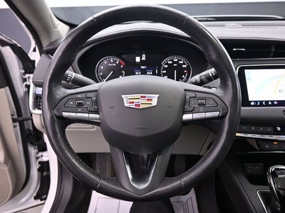 2023 Cadillac XT4 Luxury