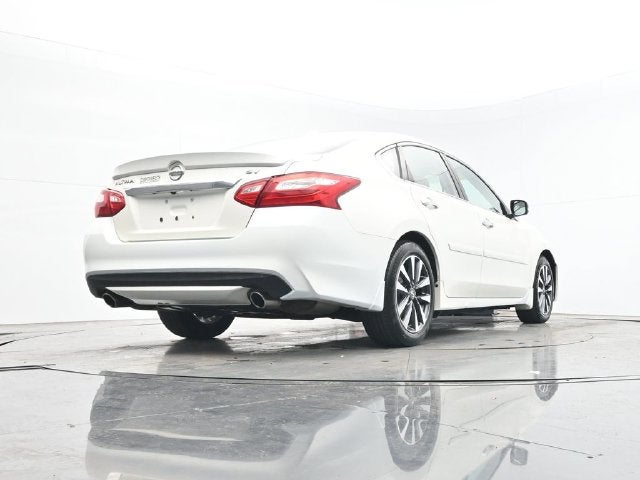 2017 Nissan Altima 2.5 SV