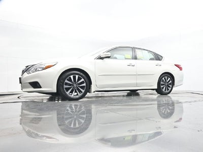 2017 Nissan Altima 2.5 SV