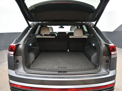 2025 Volkswagen Atlas Cross Sport 2.0T SEL Premium R-Line