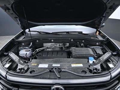 2025 Volkswagen Atlas Cross Sport 2.0T SEL Premium R-Line