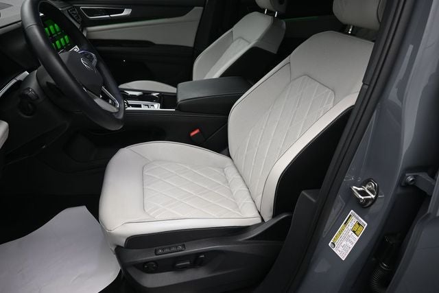 2025 Volkswagen Atlas Cross Sport 2.0T SEL Premium R-Line