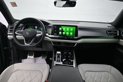 2025 Volkswagen Atlas Cross Sport 2.0T SEL Premium R-Line