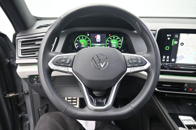2025 Volkswagen Atlas Cross Sport 2.0T SEL Premium R-Line
