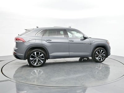 2025 Volkswagen Atlas Cross Sport 2.0T SEL Premium R-Line