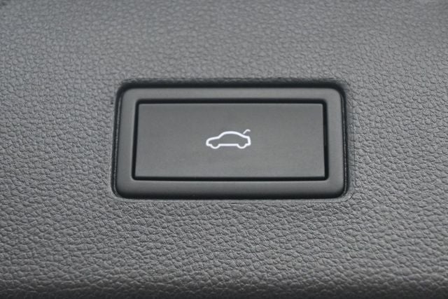 2023 Volkswagen Atlas 2.0T SE w/Technology