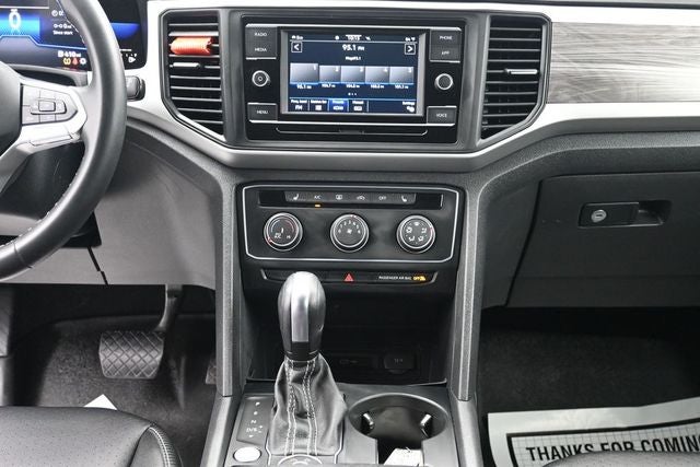 2022 Volkswagen Atlas Cross Sport 2.0T SE