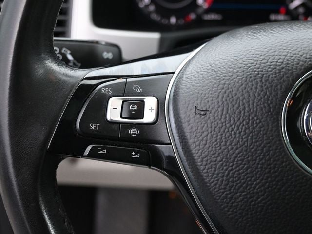 2019 Volkswagen Atlas 3.6L V6 SEL R-Line R-Line