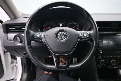 2020 Volkswagen Passat 2.0T R-Line