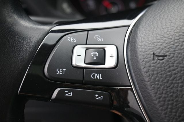 2020 Volkswagen Passat 2.0T R-Line