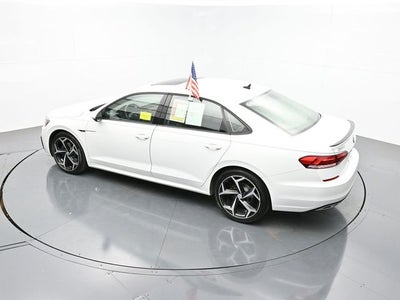 2020 Volkswagen Passat 2.0T R-Line