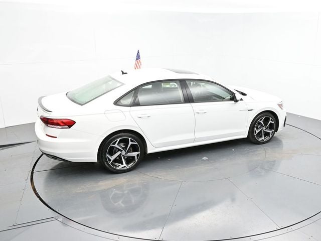2020 Volkswagen Passat 2.0T R-Line