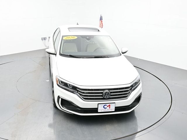 2020 Volkswagen Passat 2.0T R-Line
