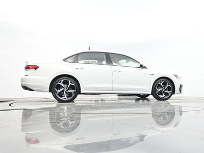 2020 Volkswagen Passat 2.0T R-Line