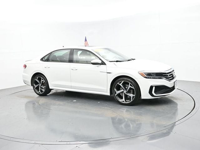 2020 Volkswagen Passat 2.0T R-Line