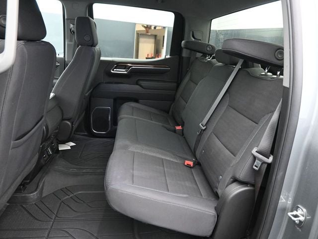 2024 Chevrolet Silverado 1500 LT LT1