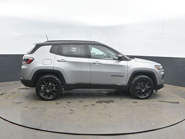 2022 Jeep Compass Altitude