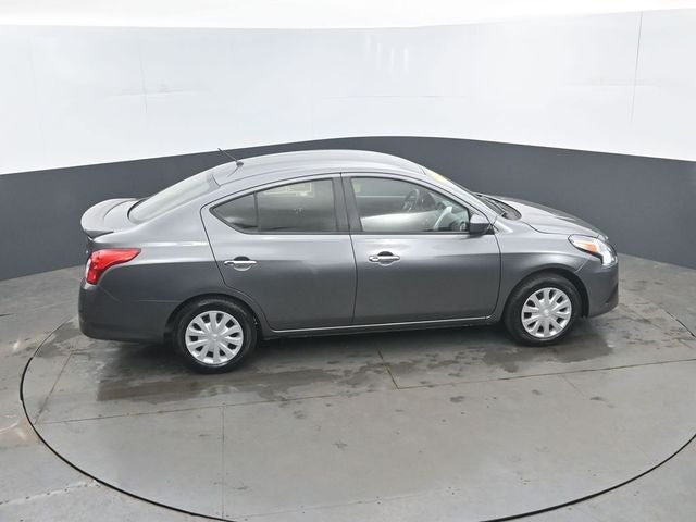 2019 Nissan Versa 1.6 SV