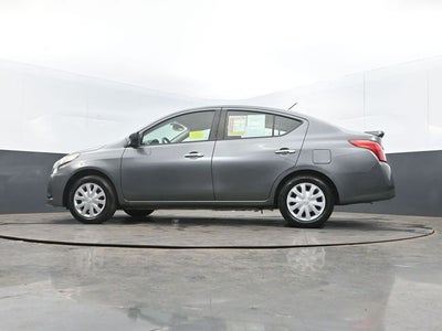 2019 Nissan Versa 1.6 SV
