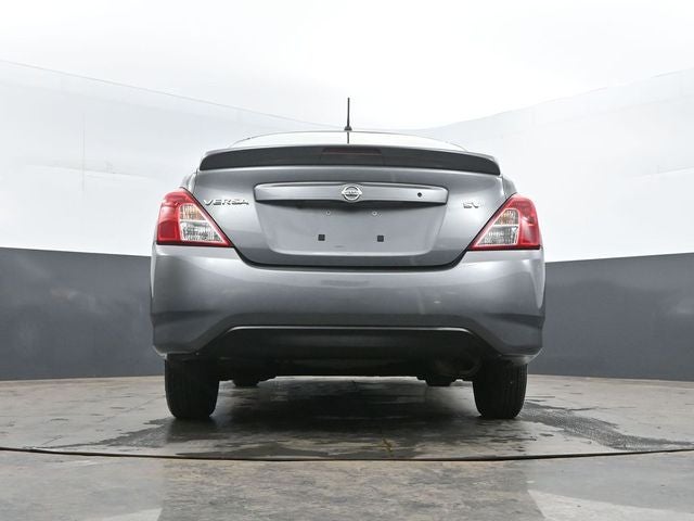 2019 Nissan Versa 1.6 SV