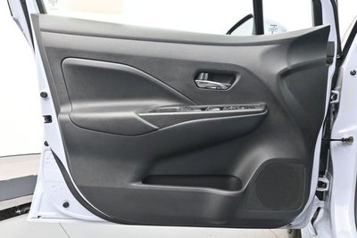 2023 Nissan Versa 1.6 SV