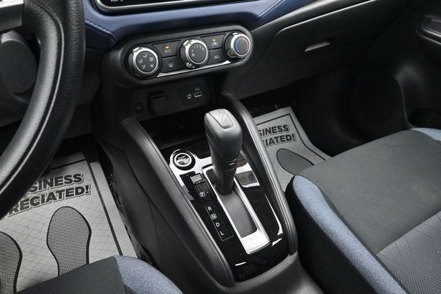 2023 Nissan Versa 1.6 SV